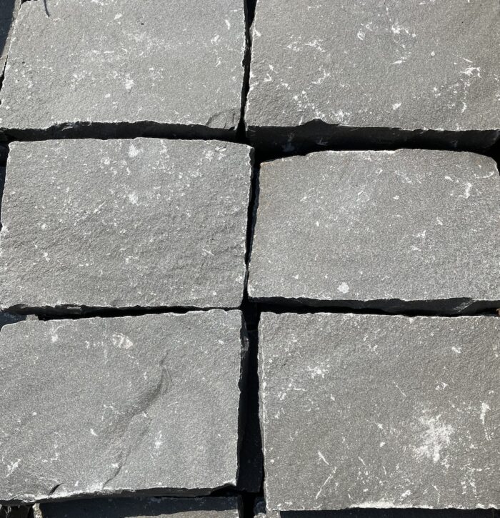 Vietnamees basalt keien