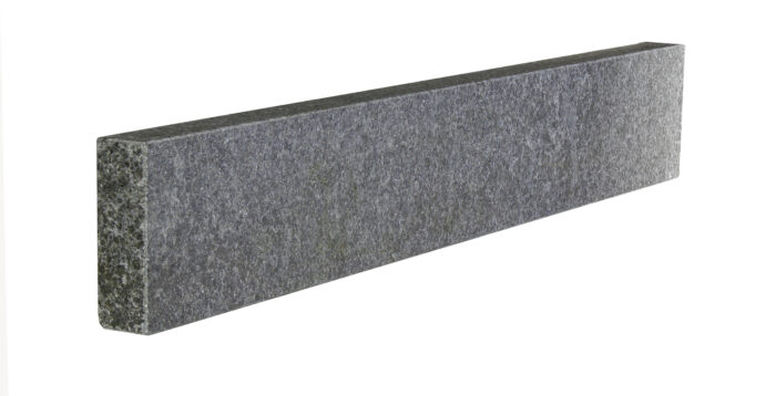 G 684 basalt opsluitband gevlamd met facet
